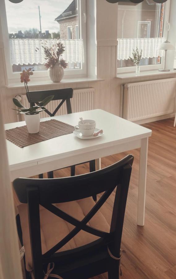 Ferienwohnung Ostfriesenherz Емден Екстериор снимка